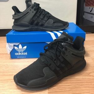 Black EQT Support ADV